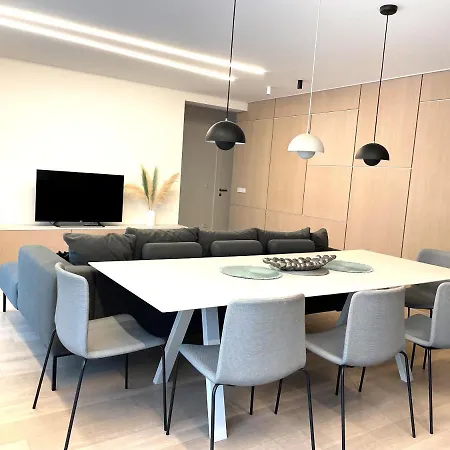 New & Modern In Old Town