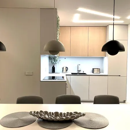 Apartment New & Modern In Old Town *